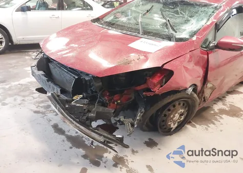 2015 Kia Forte Lx z USA, uszkodzony, nr VIN KNAFX4A63F5351557